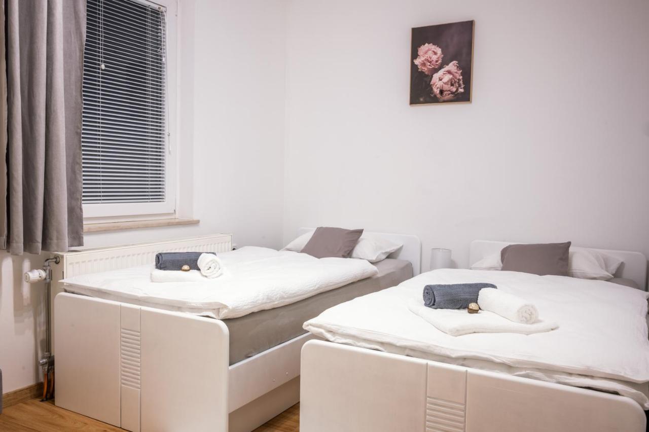 Apartma Tia 2 Zreče Buitenkant foto