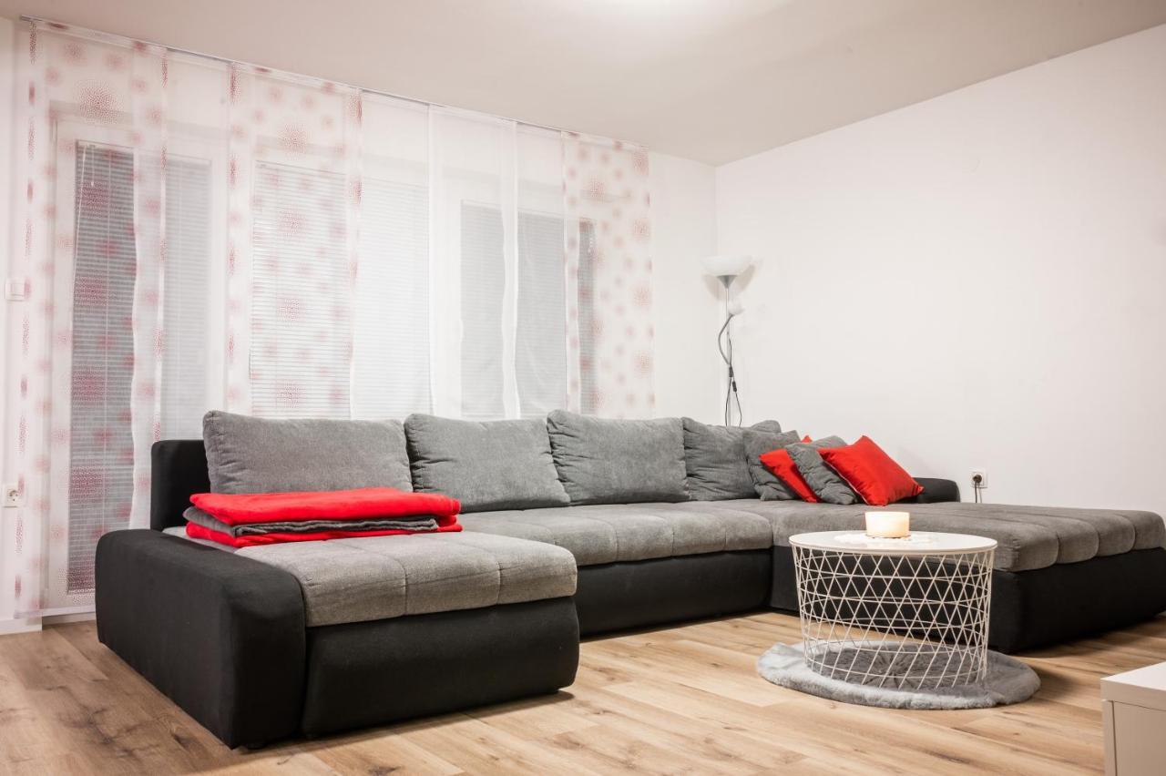 Apartma Tia 2 Zreče Buitenkant foto
